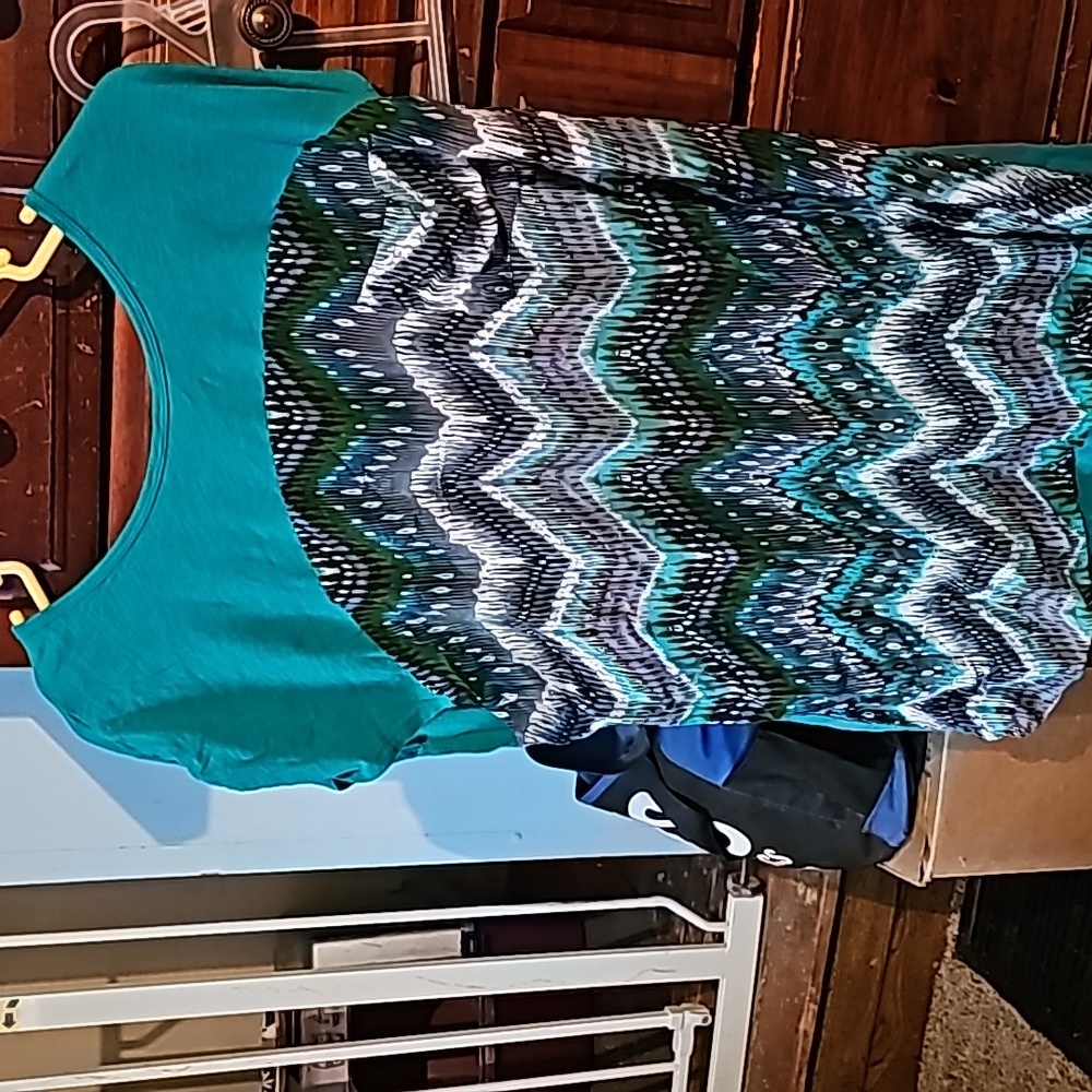 !!.             .Womens XXL top